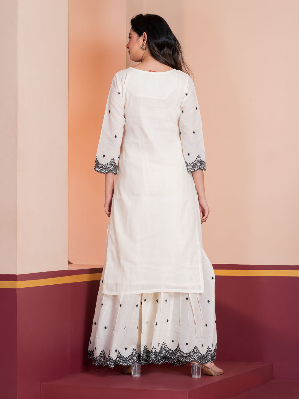 MALKORA IVORY NOIR ROYALE SARARA SET