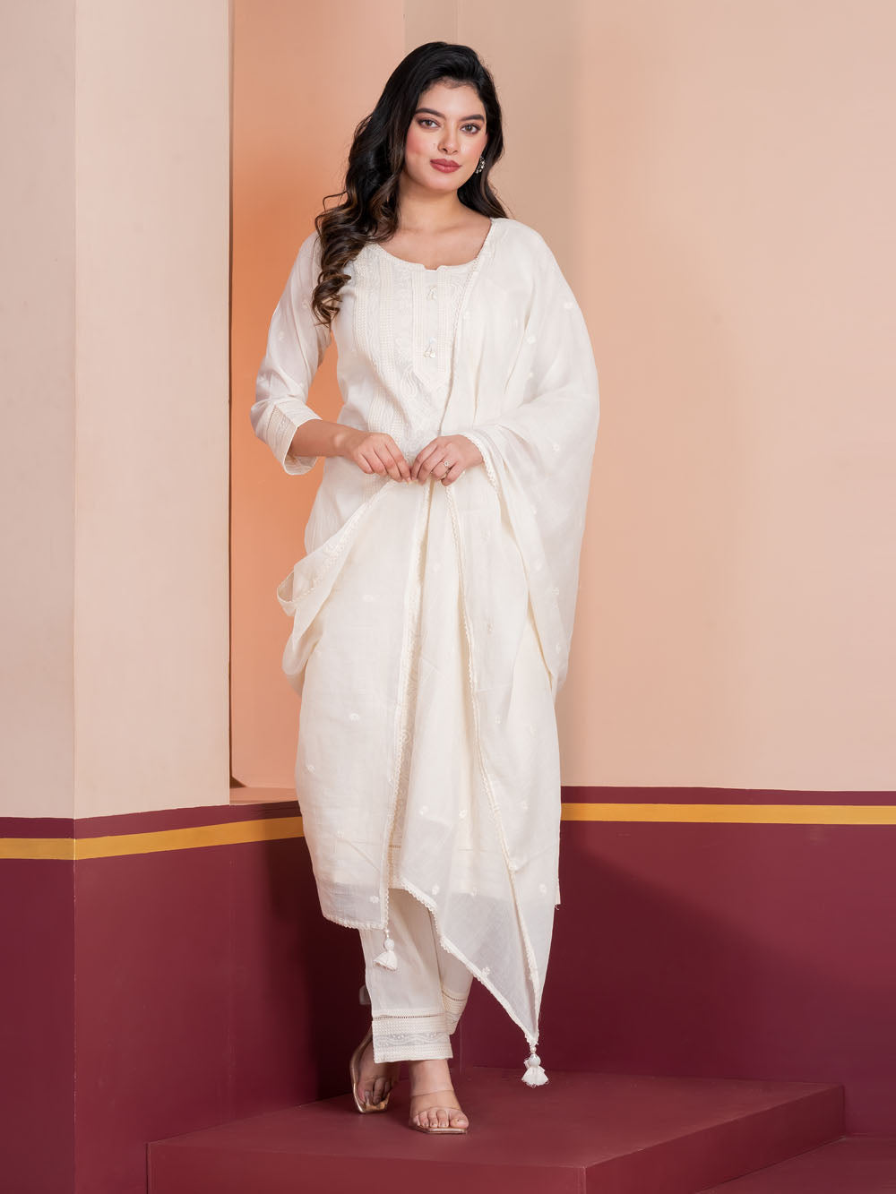 MALKORA OFFWHITE MULMUL COTTON SUIT-TONAL THREAD DETAILING