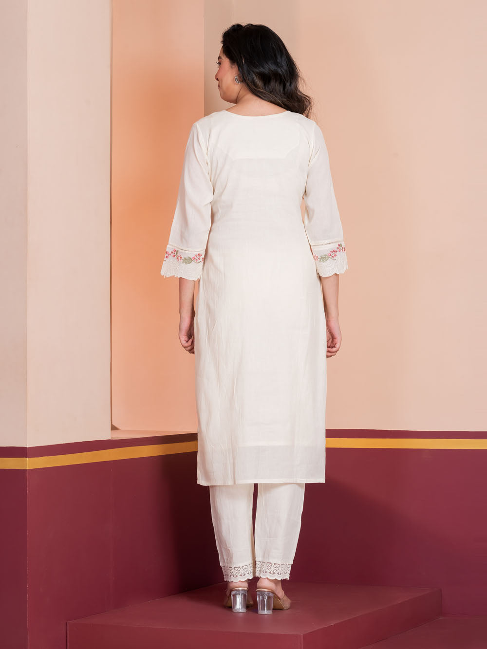 MALKORA IVORY COTTON MULMUL SUIT SET WITH PASTEL FLORAL EMBROIDERY & SCALLOP DETAILING