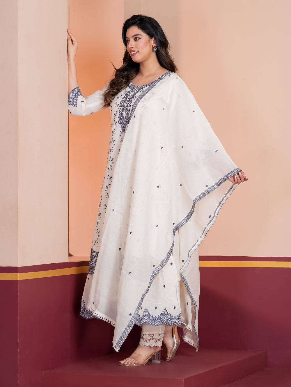 MALKORA NOOR-E-SHAAN