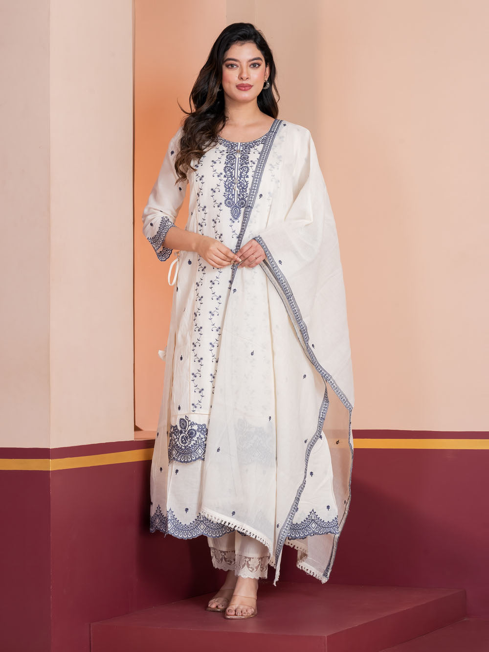 MALKORA NOOR-E-SHAAN