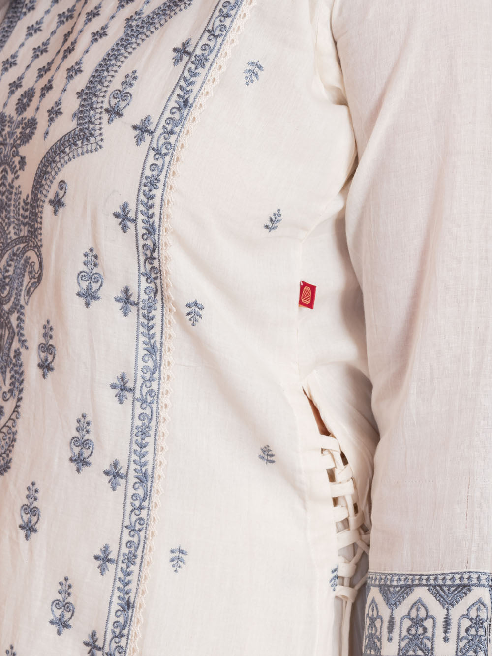 MALKORA SIGNATURE IVORY SKIRT SET WITH HERITAGE EMBROIDERY